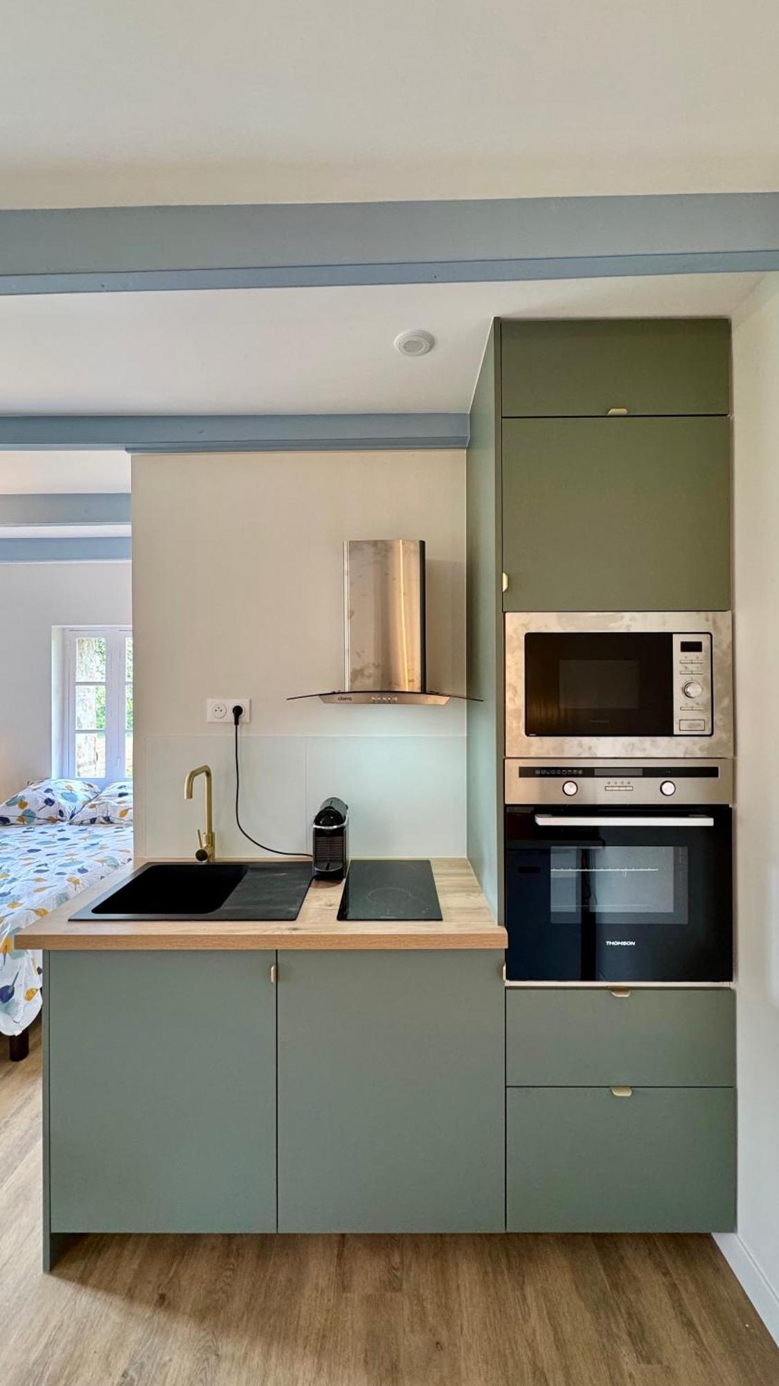 Gite De Couple Cosy Avec Vue Sur Chateau Tremohar - Golfe Du Morbihan, 20 Min De Vannes Berric Exterior foto